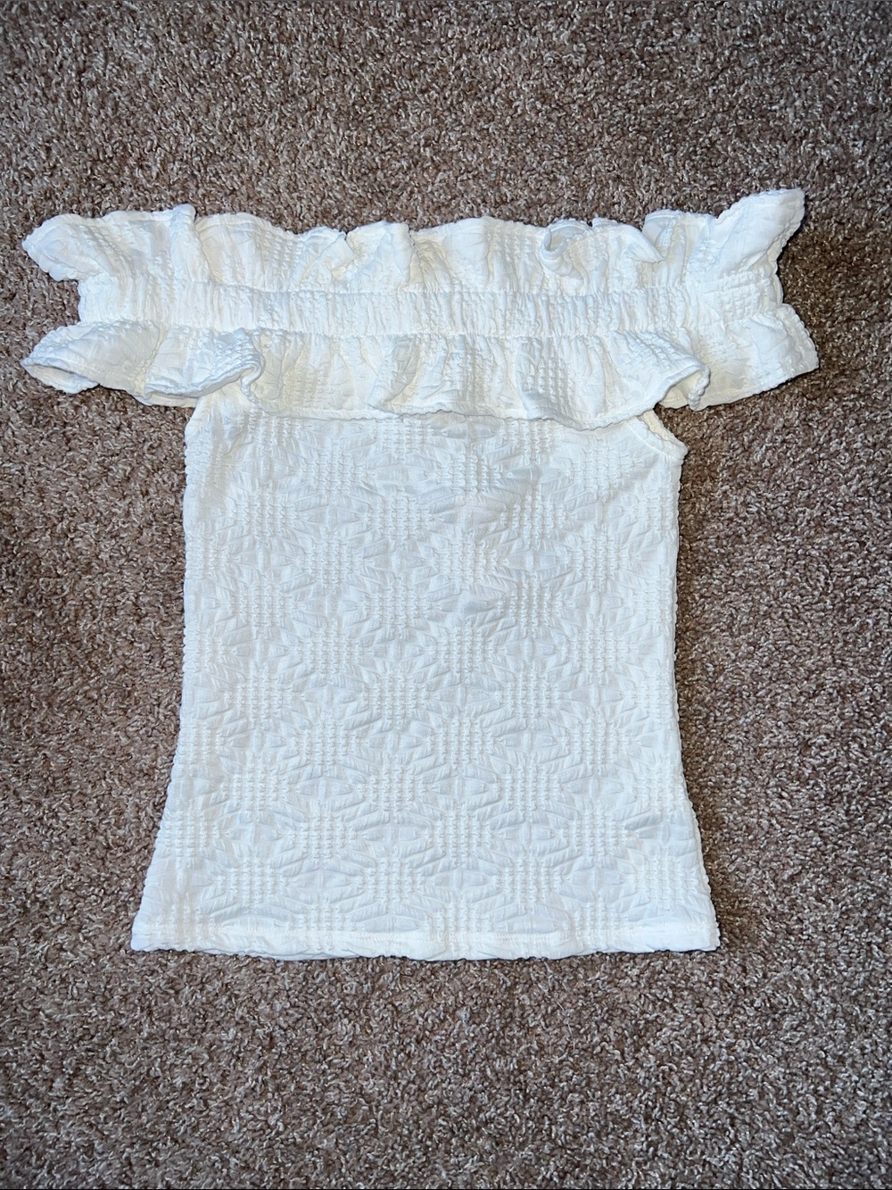 Anthropologie Maeve NWT!! Coquette Off-Shoulder White Ruffle Knit Top